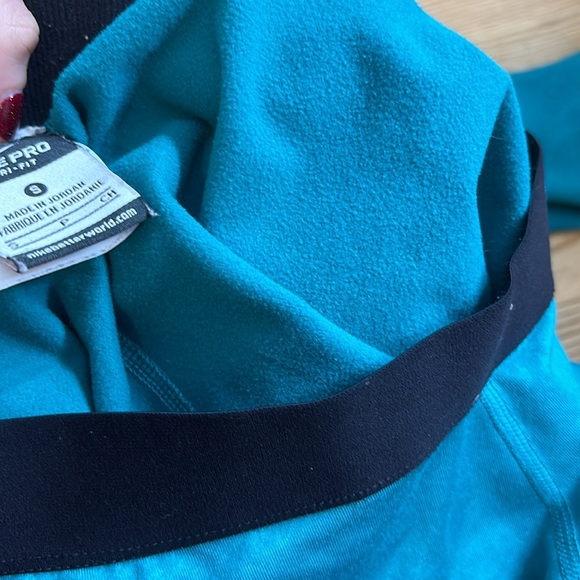 Size Small Nike Pro leggings - Picture 6 of 6